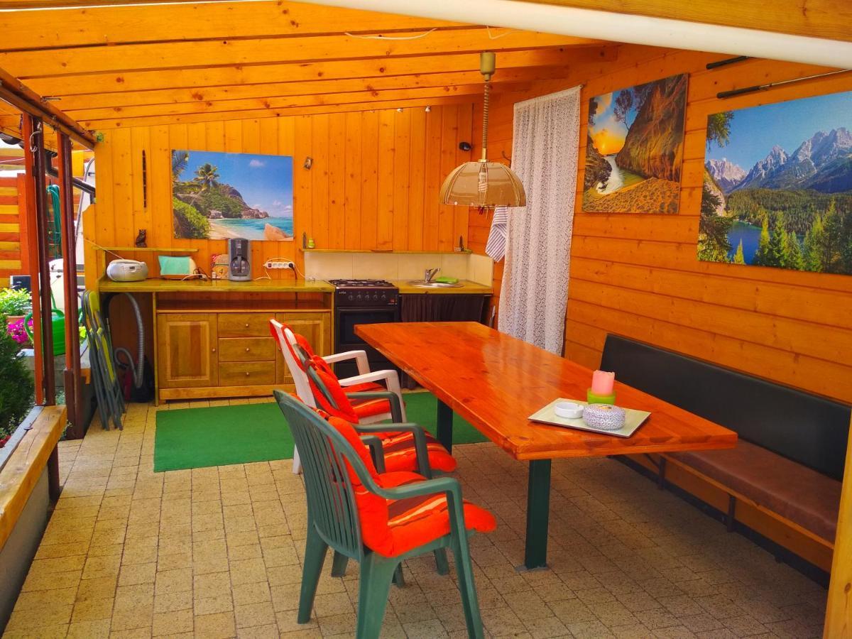 Pepasowka Chatka Puchatka Łukęcin Exteriér fotografie